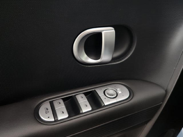 Certified 2024 Hyundai Ioniq 5 SEL AWD/4WD image 10