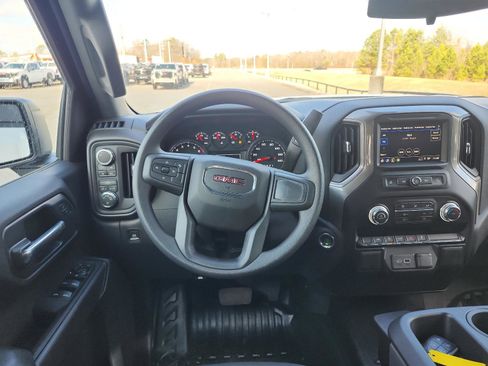New 2026 GMC Sierra 1500 Pro w/ Pro Value Package image 14