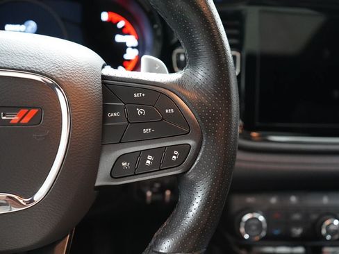 Used 2021 Dodge Durango R/T w/ Technology Group AWD/4WD image 17