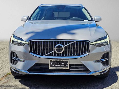 Certified 2023 Volvo XC60 T8 Ultimate AWD/4WD image 8