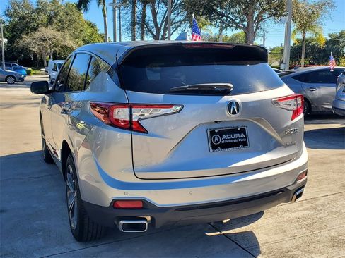 Used 2024 Acura RDX SH-AWD w/ Advance Package image 5