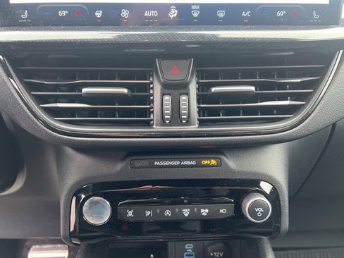 Used 2023 Ford Escape ST-Line Elite w/ Premium Technology Package image 30