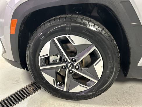 Used 2025 Hyundai Tucson SEL FWD image 9