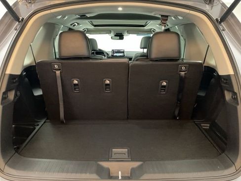 Certified 2025 Honda Pilot Touring image 33