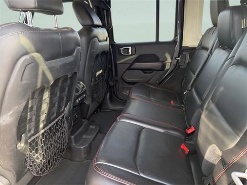 Used 2021 Jeep Wrangler Unlimited Rubicon image 8