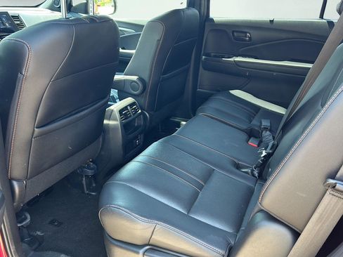 Used 2023 Honda Passport TrailSport image 20
