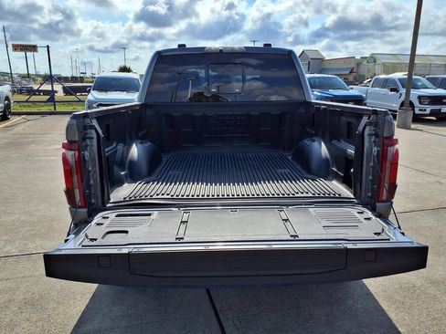 Used 2025 Ford F150 Raptor AWD/4WD image 31