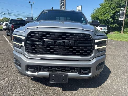 Used 2022 RAM 2500 Big Horn w/ Level B Equipment Group AWD/4WD image 8