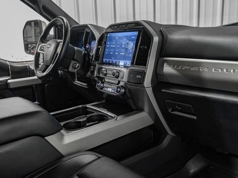 Used 2022 Ford F450 Lariat w/ Chrome Package AWD/4WD image 11