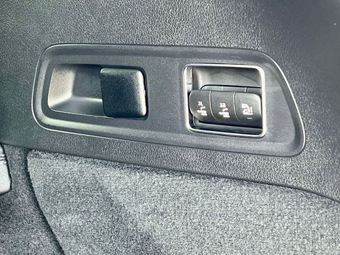 Certified 2026 Mercedes-Benz GLS 450 4MATIC image 46