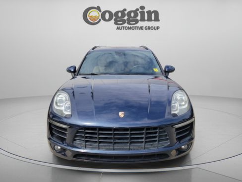 Used 2017 Porsche Macan AWD/4WD image 5