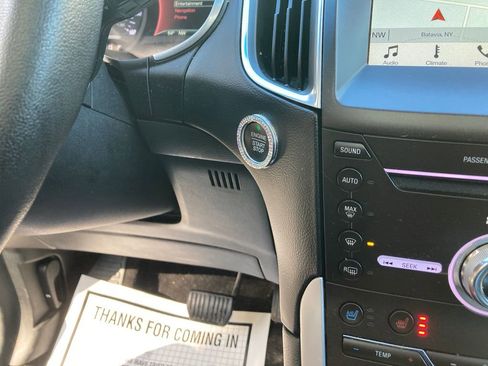 Used 2018 Ford Edge Titanium w/ Equipment Group 301A image 21