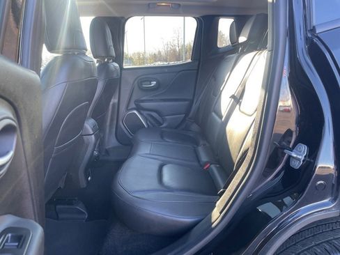 Used 2018 Jeep Renegade Limited w/ UConnect 8.4 Nav Group image 27