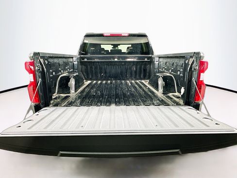 Used 2023 Chevrolet Silverado 1500 LT image 28