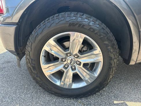Used 2018 Ford F150 Platinum AWD/4WD image 39