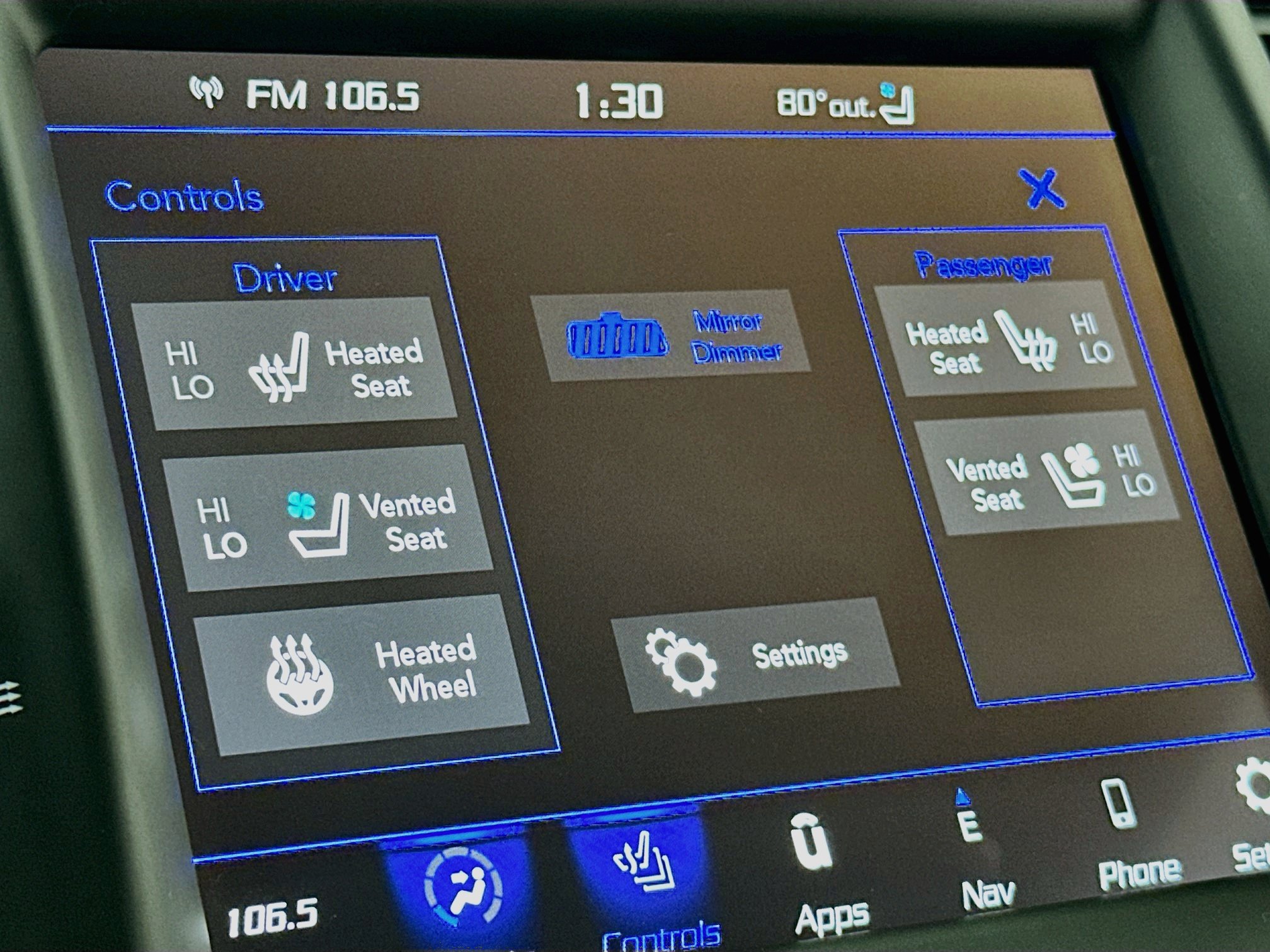 Used 2023 Chrysler 300 C RWD image 21