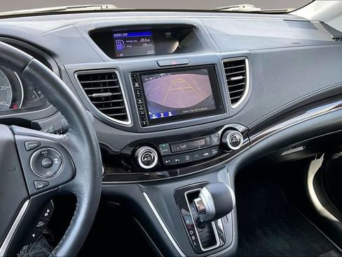 Used 2016 Honda CR-V Touring image 14