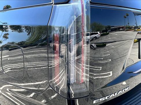 New 2026 Cadillac Escalade Sport AWD/4WD image 15