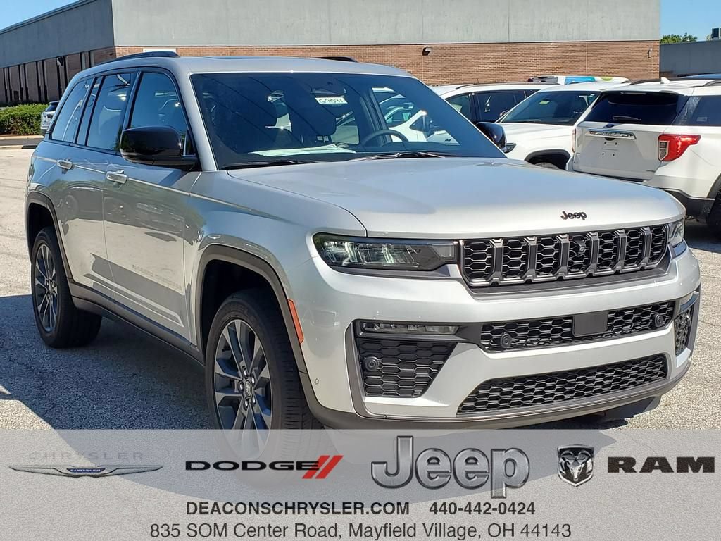 New 2026 Jeep Grand Cherokee Limited AWD/4WD image 1