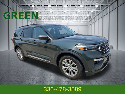 Used 2023 Ford Explorer XLT w/ Equipment Group 202A AWD/4WD image 7