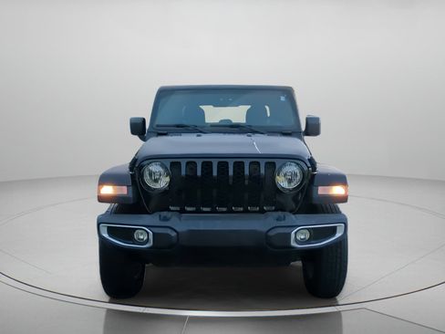 Used 2023 Jeep Gladiator Sport AWD/4WD image 4