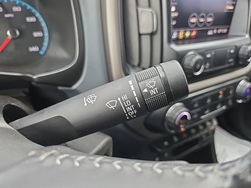 Used 2020 Chevrolet Colorado Z71 image 53