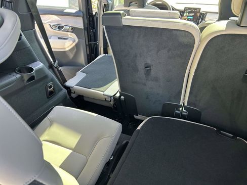 New 2026 Volvo XC90 B6 Plus w/ Protection Package Premier image 16