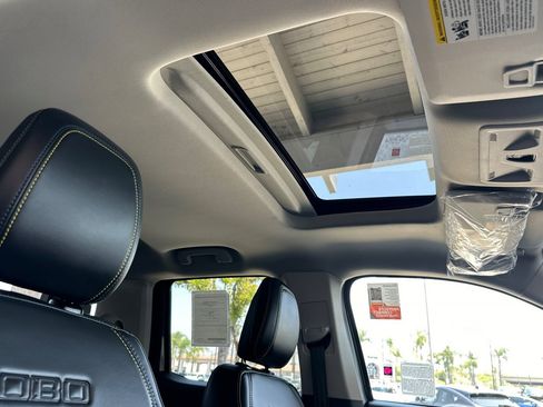 New 2025 Ford Maverick Lobo image 16