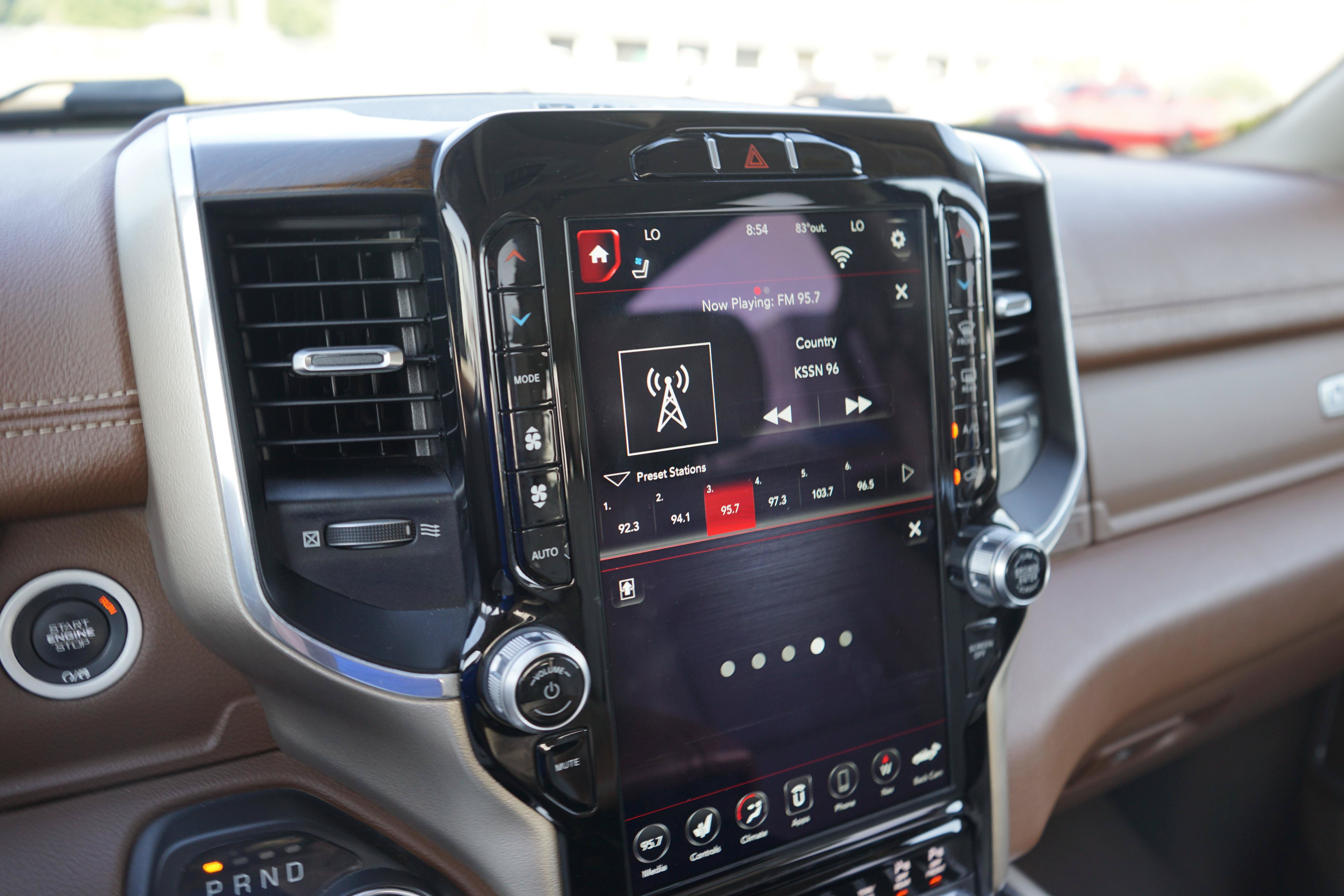 Used 2021 RAM 1500 Laramie w/ Laramie Southwest Edition AWD/4WD image 14