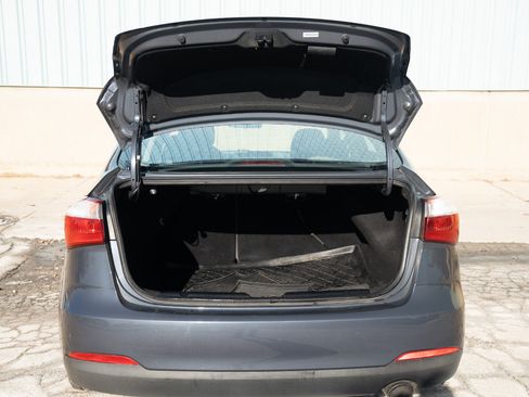 Used 2015 Kia Forte EX w/ UVO Package W/17" Alloys image 16