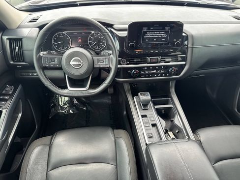 Used 2022 Nissan Pathfinder SL w/ SL Black Package FWD image 24