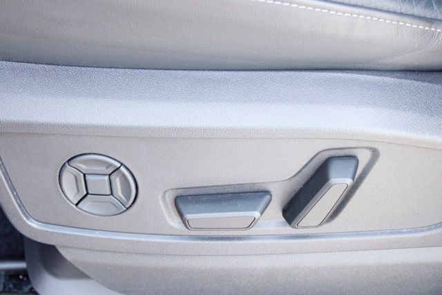 Used 2025 Audi Q5 Premium w/ Premium Plus AWD/4WD image 15