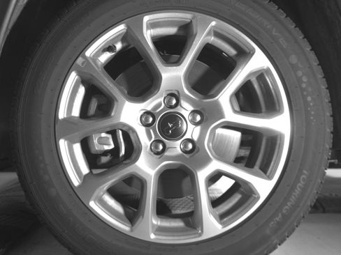 Used 2025 Jeep Compass Limited AWD/4WD image 12