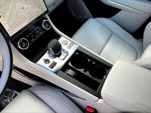 New 2026 Jaguar F-PACE R-Dynamic S AWD/4WD image 8