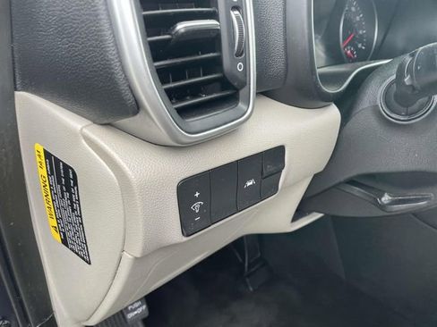 Used 2022 Kia Sportage LX image 20