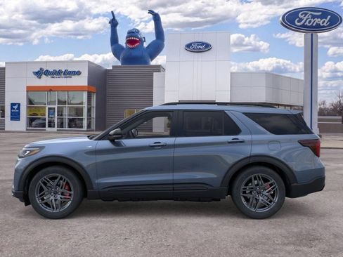 New 2026 Ford Explorer ST-Line w/ ST-Line Street Pack AWD/4WD image 3
