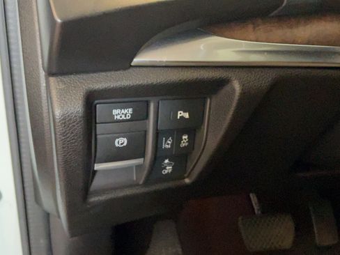 Used 2019 Acura MDX SH-AWD w/ Technology Package image 18