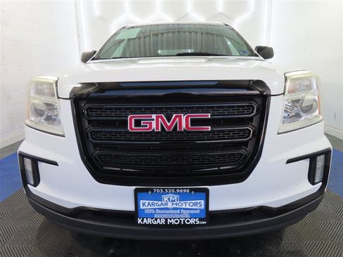 Used 2017 GMC Terrain SLE w/ Nightfall Package image 2