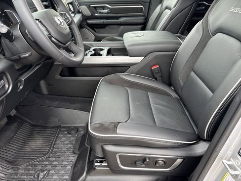 New 2026 RAM 1500 Laramie AWD/4WD image 9