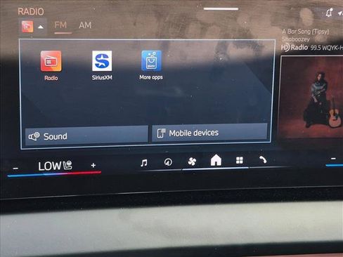 Used 2025 BMW X3 xDrive30i w/ Convenience Package AWD/4WD image 9