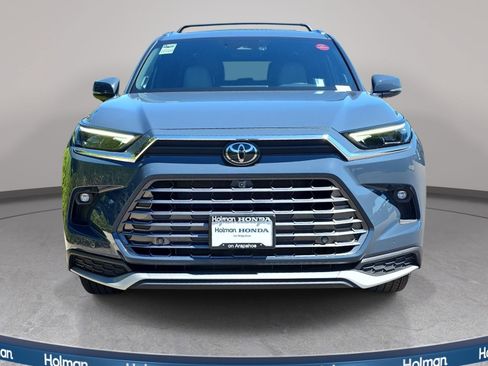 Used 2025 Toyota Grand Highlander AWD Hybrid image 3