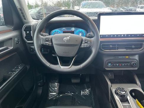 Certified 2025 Ford Bronco Sport Outer Banks w/ Outer Banks Tech Package+ image 6