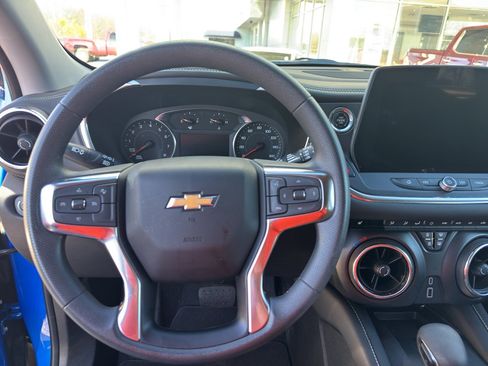 Used 2024 Chevrolet Blazer LT w/ Convenience Package image 14