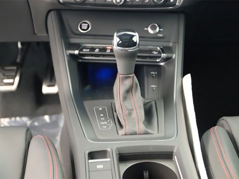 New 2025 Audi Q3 2.0T Premium Plus image 21