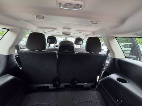 Used 2017 Dodge Journey SXT w/ Premium Group image 9