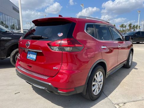 Certified 2017 Nissan Rogue SV w/ SV Premium Package image 3