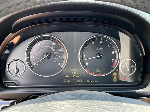 Used 2011 BMW 535i Sedan RWD image 25