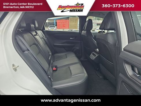 Used 2023 Nissan Ariya AWD image 28