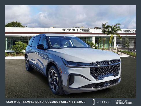 New 2026 Lincoln Nautilus Premier w/ Jet Appearance Package image 1