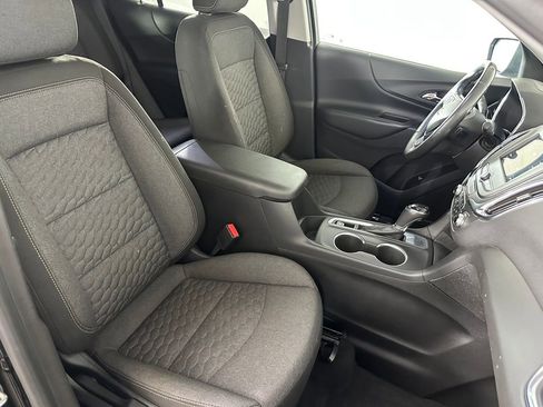 Used 2019 Chevrolet Equinox LT FWD image 26